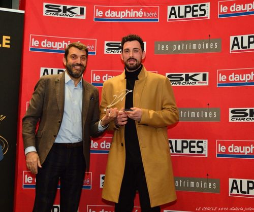 V�ux du cercle 1892 & troph&eacute;e du sportif du mois